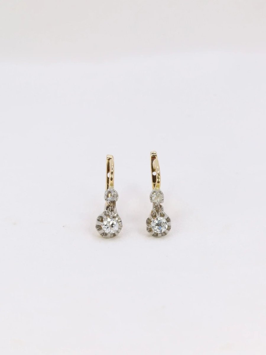 Boucles d’oreilles dormeuses anciennes en or, argent et diamants taille ancienne - Castafiore