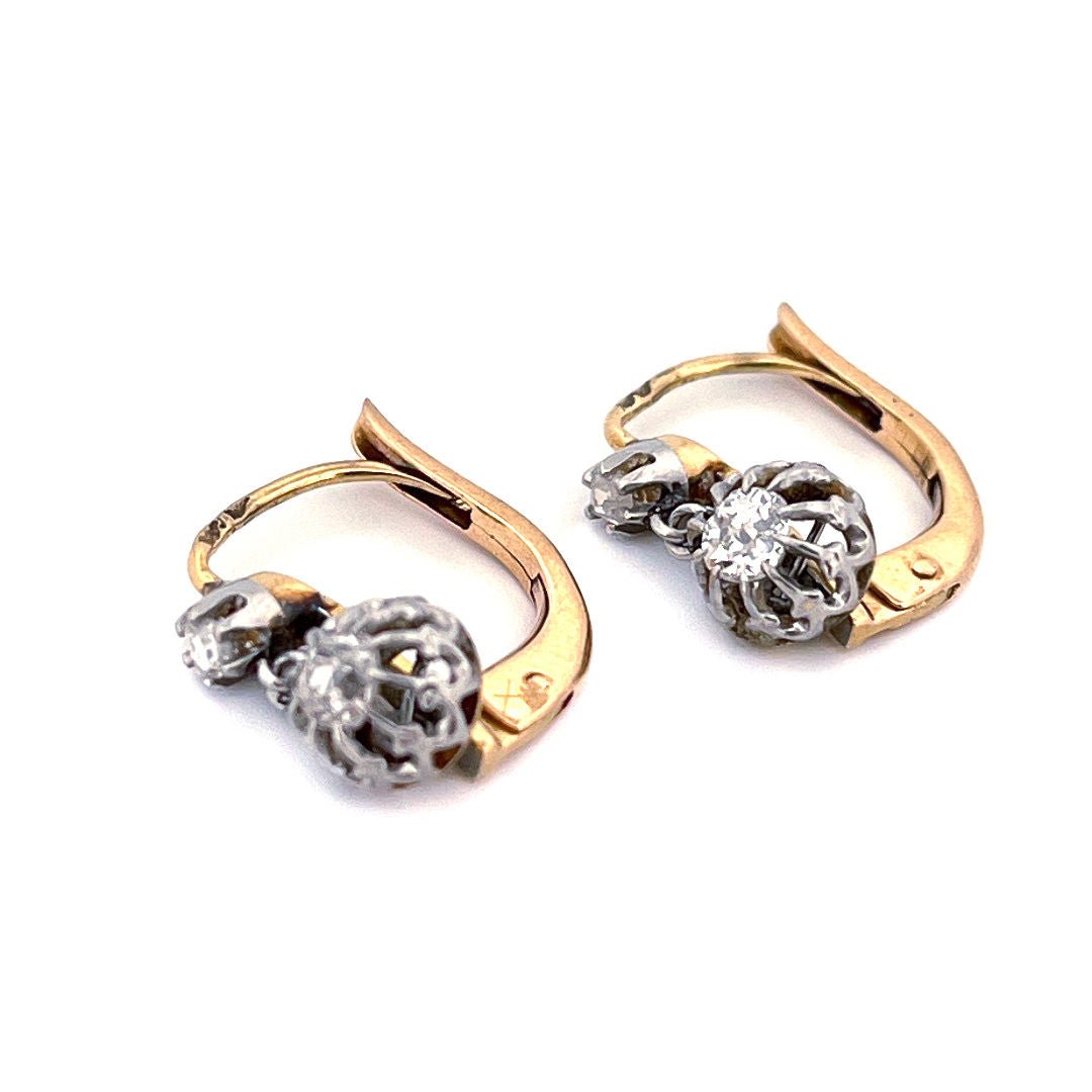 Boucles d'oreilles Dormeuses en or jaune et diamants - Castafiore