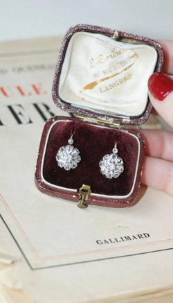 Boucles d'oreilles Dormeuses marguerite diamants - Castafiore