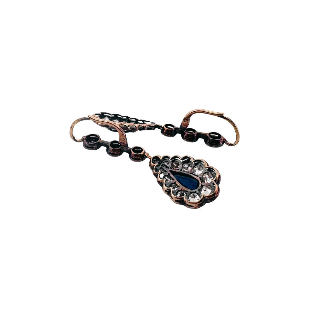 Boucles d'oreilles Dormeuses, saphirs et diamants - Castafiore