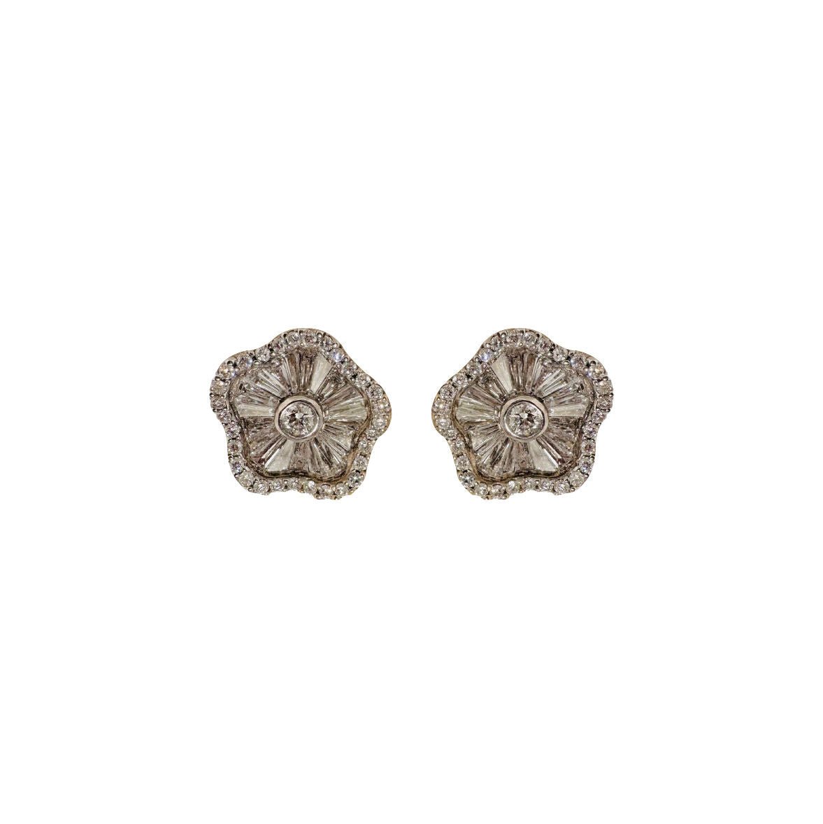 Boucles d'oreilles en or blanc et diamants - Castafiore