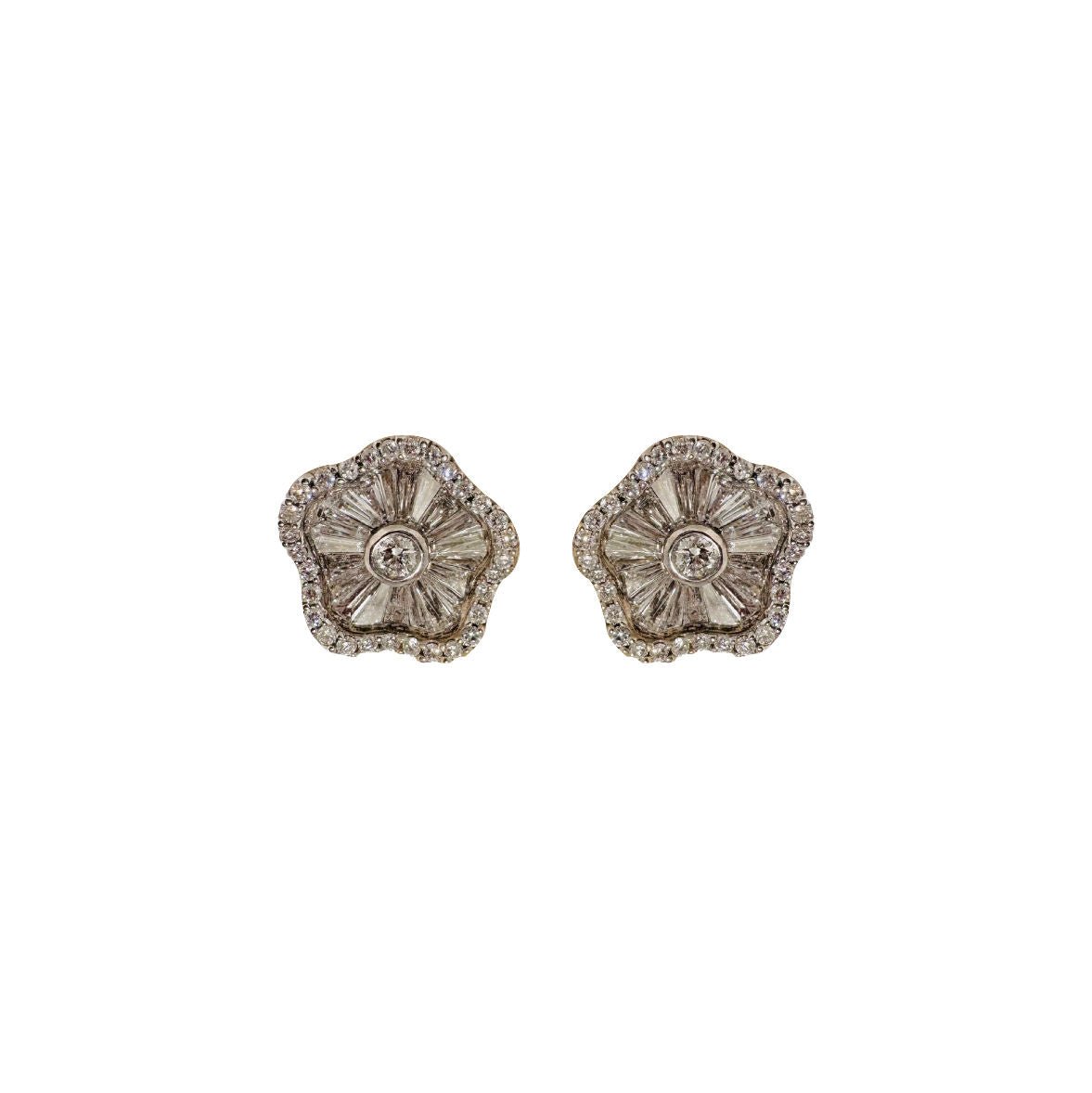 Boucles d'oreilles en or blanc et diamants - Castafiore