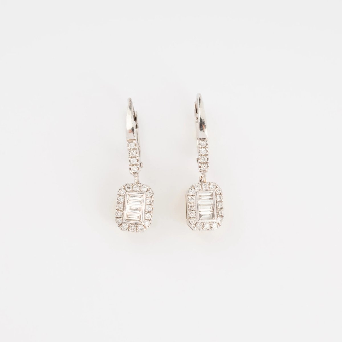 Boucles d'oreilles en or gris et diamant - Castafiore