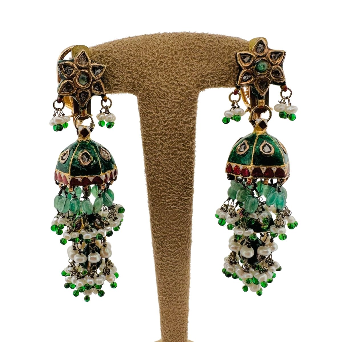 Boucles d'oreilles en or jaune, émail vert et pierres dures - Castafiore