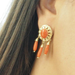 Boucles d'oreilles en or jaune et corail - Castafiore