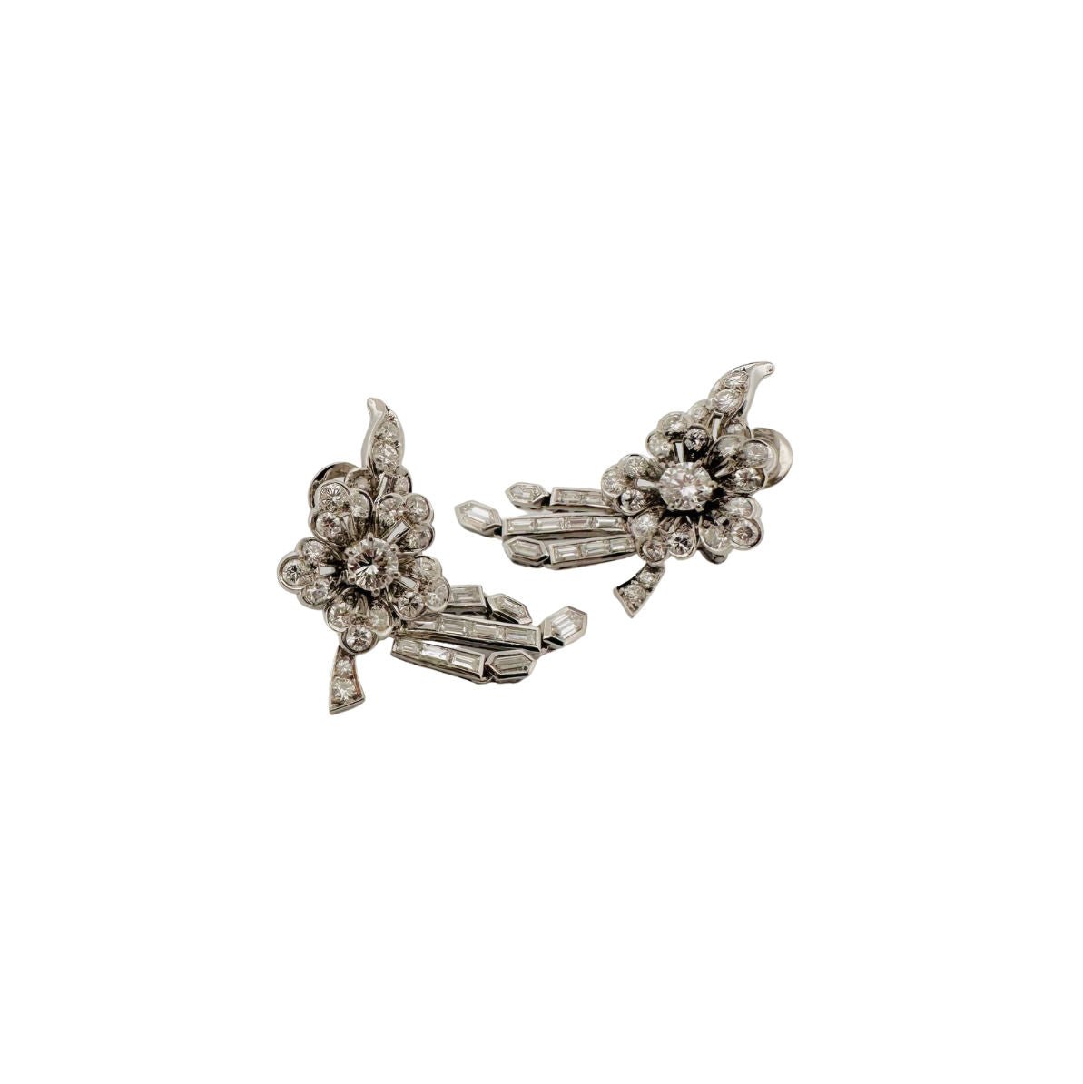 Boucles d'oreilles en platine et diamants - Castafiore