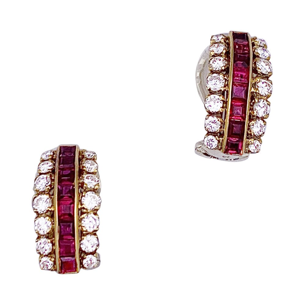 Boucles d'oreilles Fred, or jaune, diamants et rubis. - Castafiore