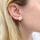 Boucles d'oreilles MAUBOUSSIN "Nadia" en or jaune, diamants et nacre - Castafiore