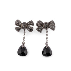 Boucles d'oreilles nœuds Pomellato modèle forever en or gris noirci et onyx - Castafiore