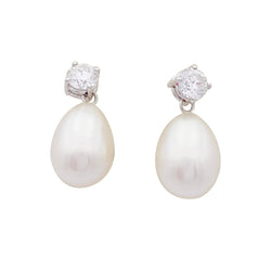 Boucles d'oreilles or blanc, diamants et perles - Castafiore