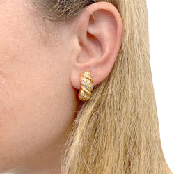 Boucles d'oreilles or jaune et diamants. - Castafiore