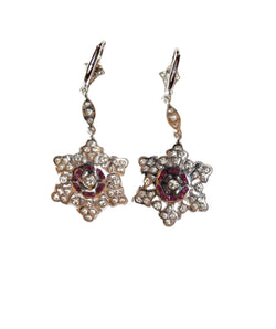 Boucles d’oreilles Pendantes DIAFINI en or blanc et diamants et rubis - Castafiore