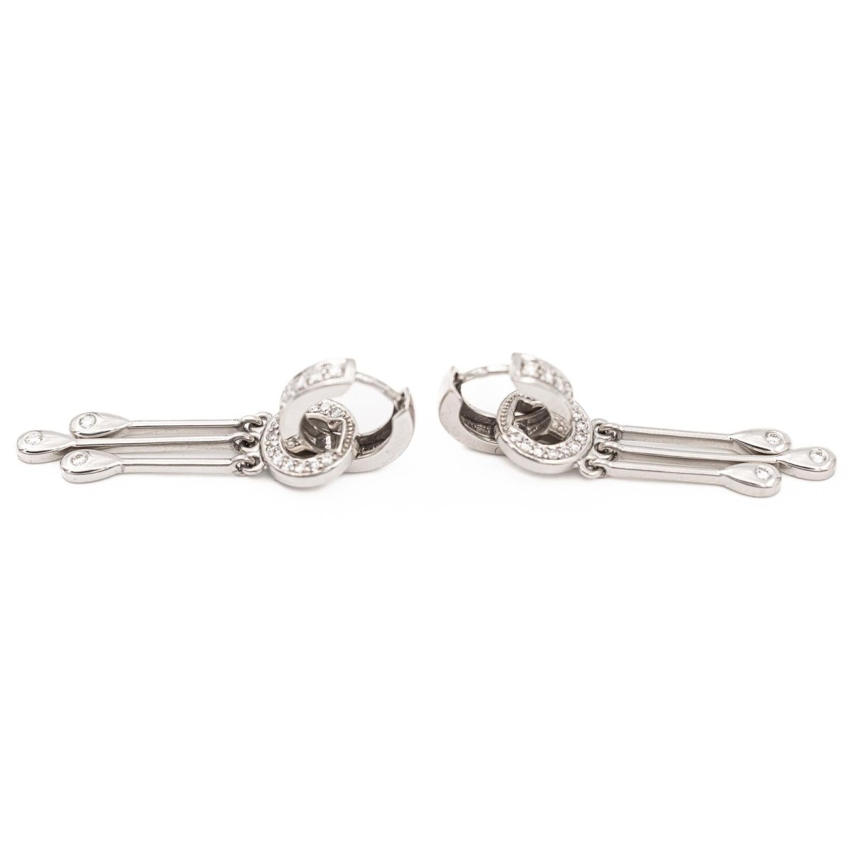 Boucles d'oreilles Pendantes en or blanc et diamants - Castafiore