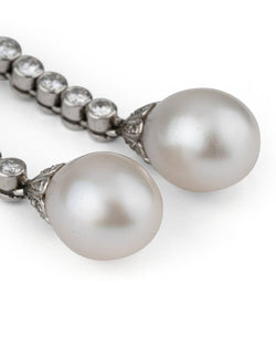 Boucles d'oreilles Pendantes en or blanc, perles et diamants - Castafiore
