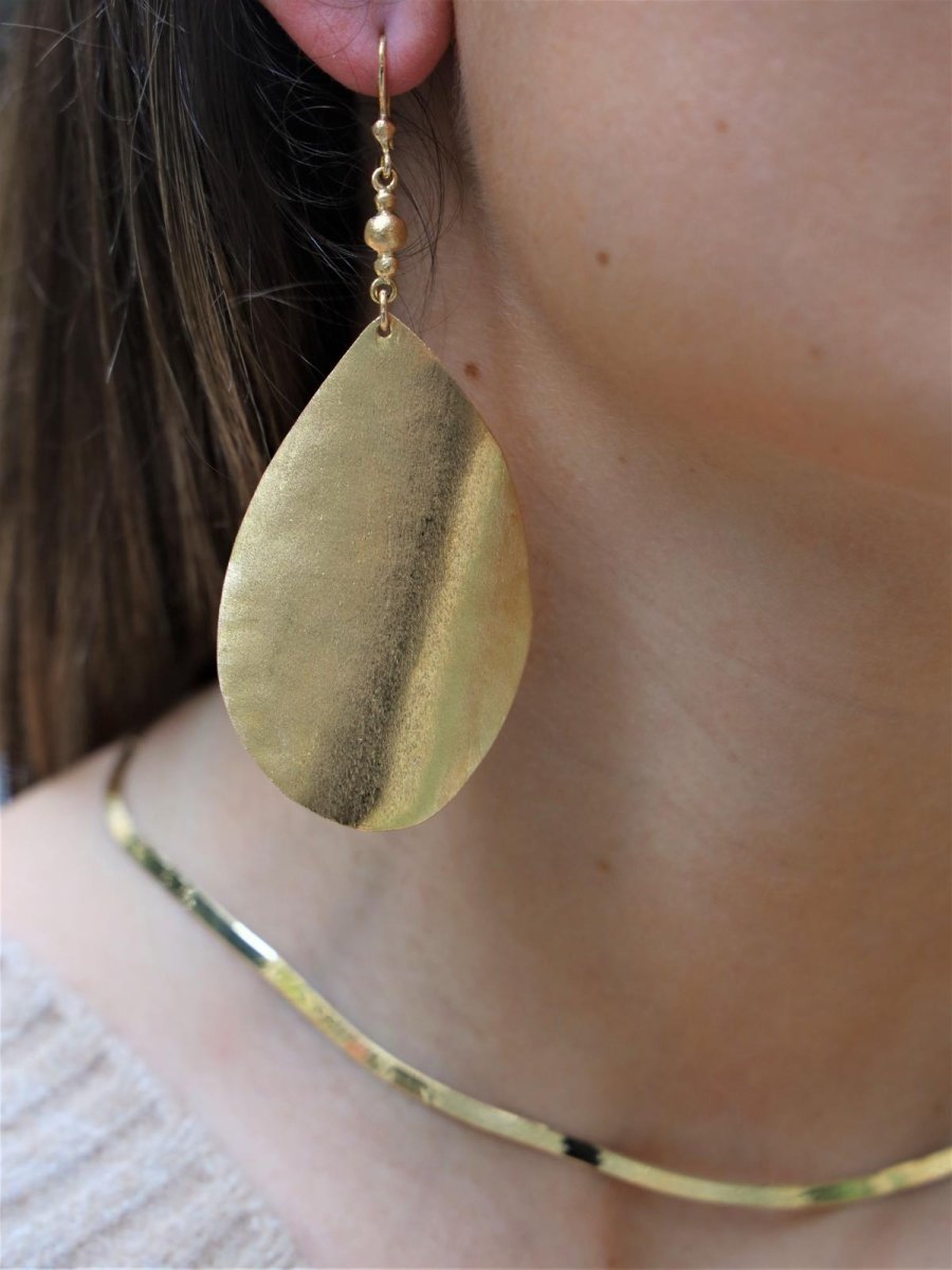 Boucles d'oreilles Pendantes goutte en or jaune - Castafiore