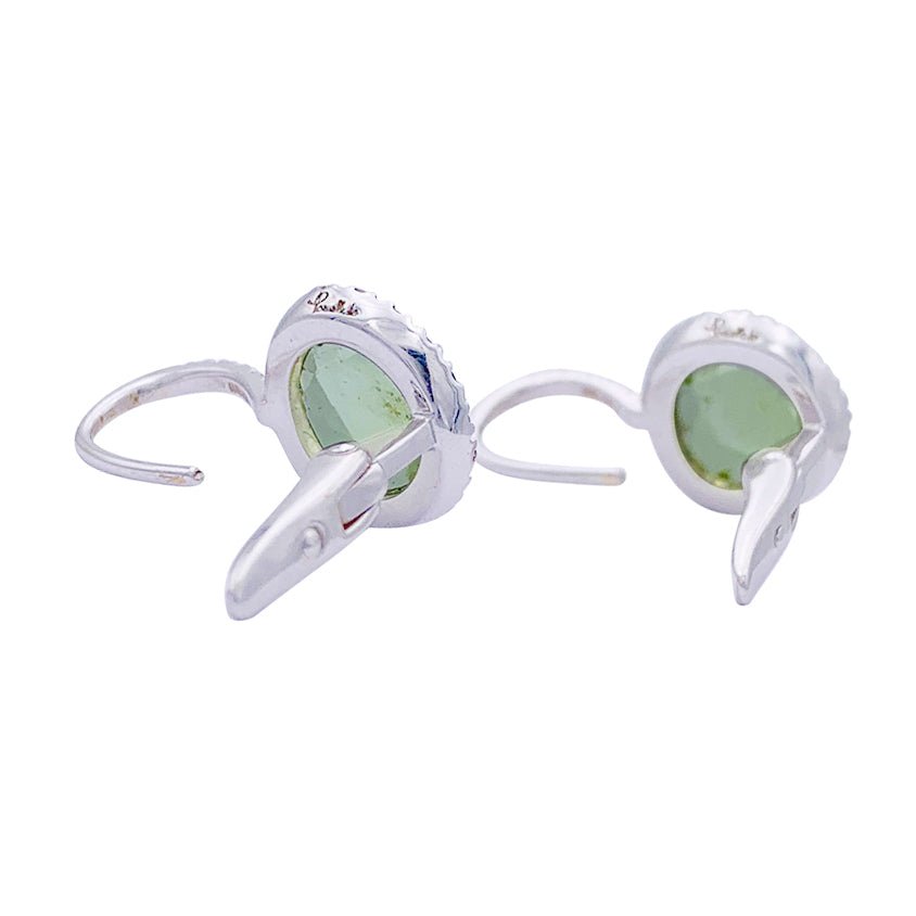 Boucles d'oreilles Pomellato "Colpo di Fulmine", or blanc, péridots, diamants. - Castafiore