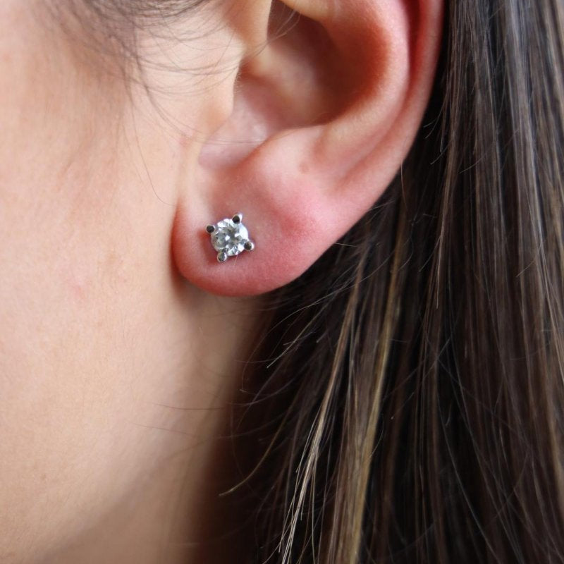 Boucles d'oreilles Puces en or blanc et diamant - Castafiore