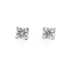 Boucles d'oreilles Puces en or blanc et diamants - Castafiore