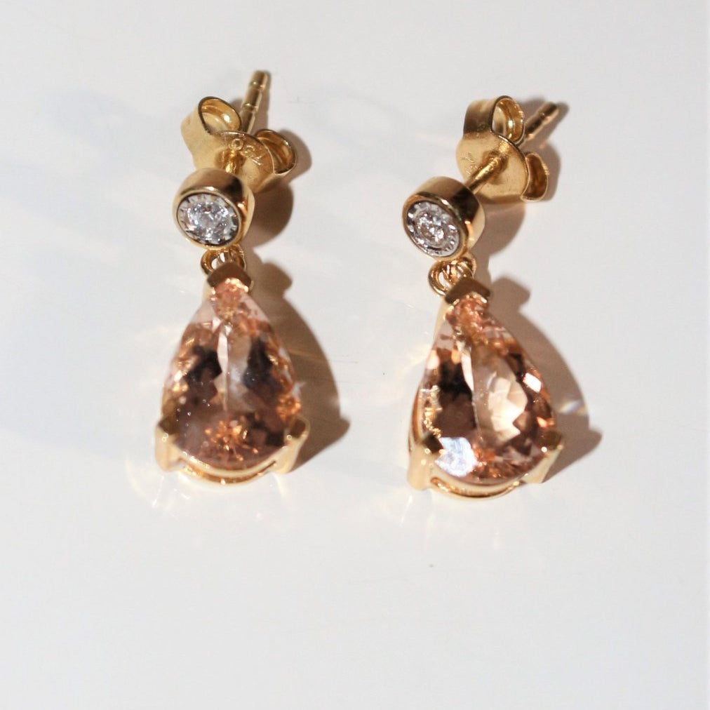 Boucles d'oreilles Puces en or jaune et en morganites et diamants - Castafiore
