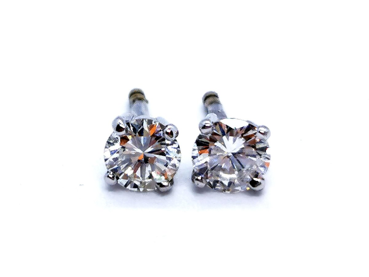 Boucles d'oreilles Puces Or blanc Diamant - Castafiore