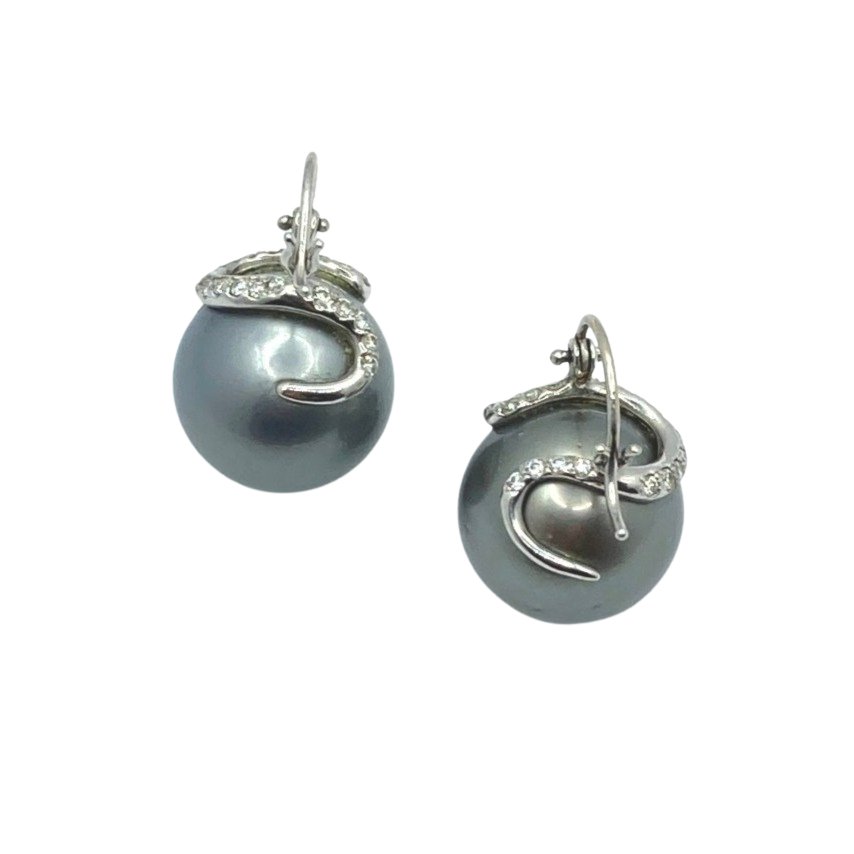 Boucles d'oreilles Serpent en or blanc et perles grises - Castafiore