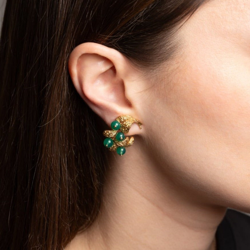 Boucles d'oreilles VAN CLEEF & ARPELS en or jaune et chrysoprases - Castafiore