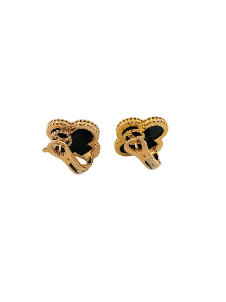 Boucles d'oreilles VAN CLEEF & ARPELS en or jaune et onyx - Castafiore