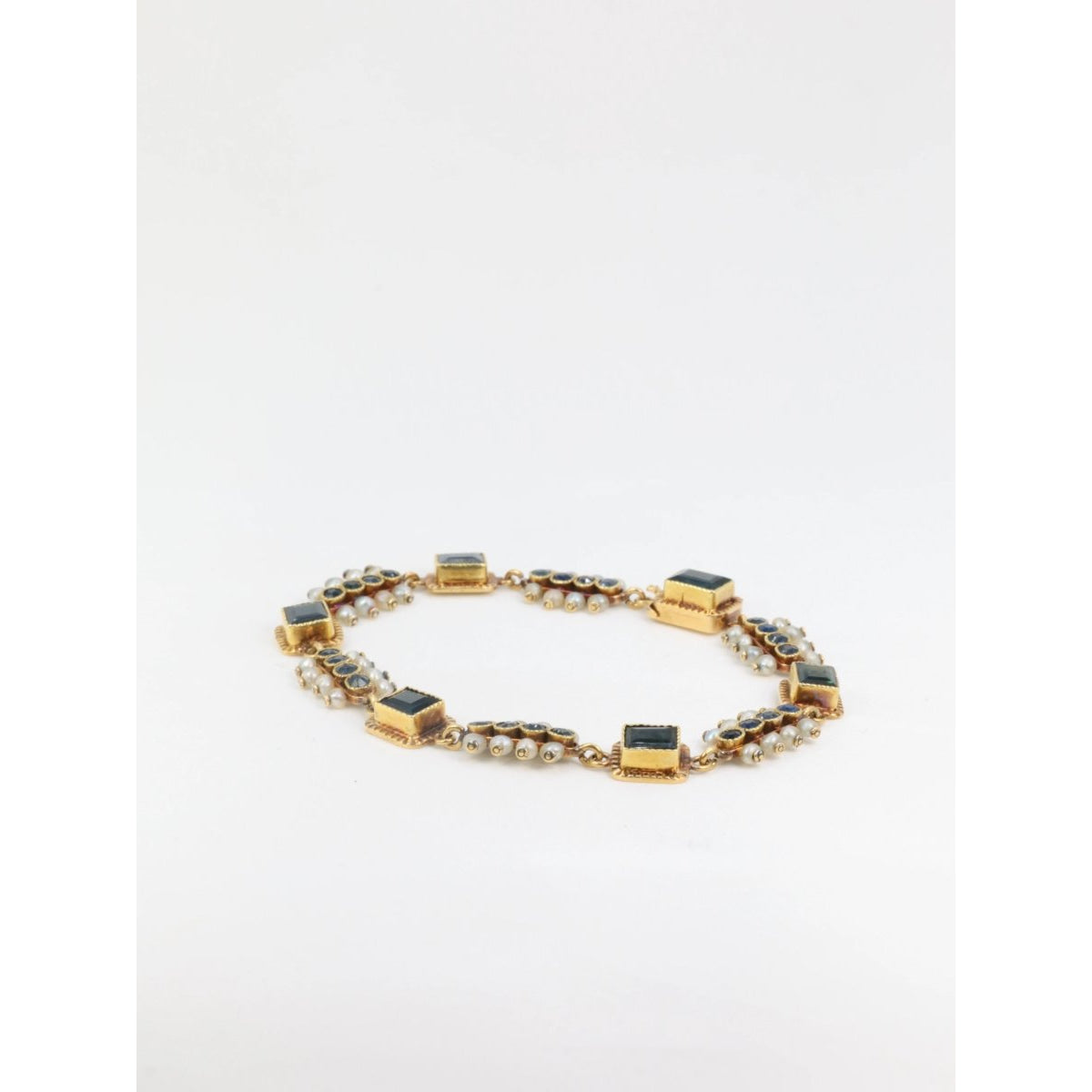 Bracelet ancien XIXe en or, saphirs et perles fines - Castafiore