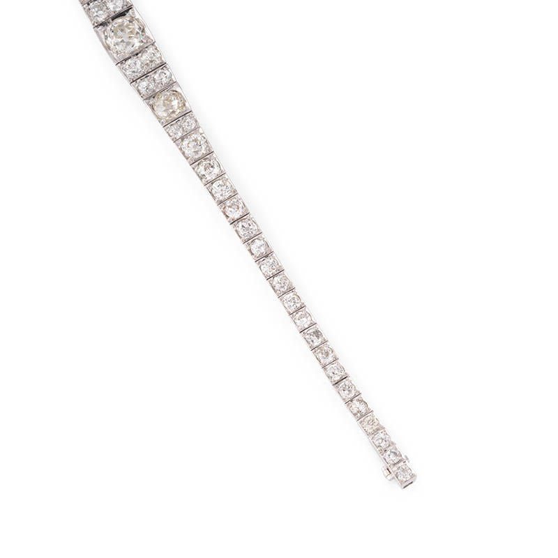 Bracelet Art Déco en platine et diamants - Castafiore