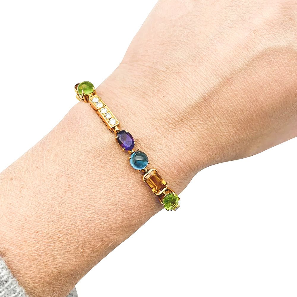 Bracelet BULGARI, "Allegra", or jaune, diamants, pierres de couleurs - Castafiore