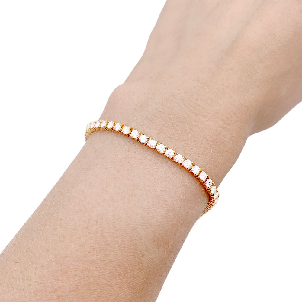 Bracelet CARTIER "Lignes Essentielles" en or rose et diamants. - Castafiore