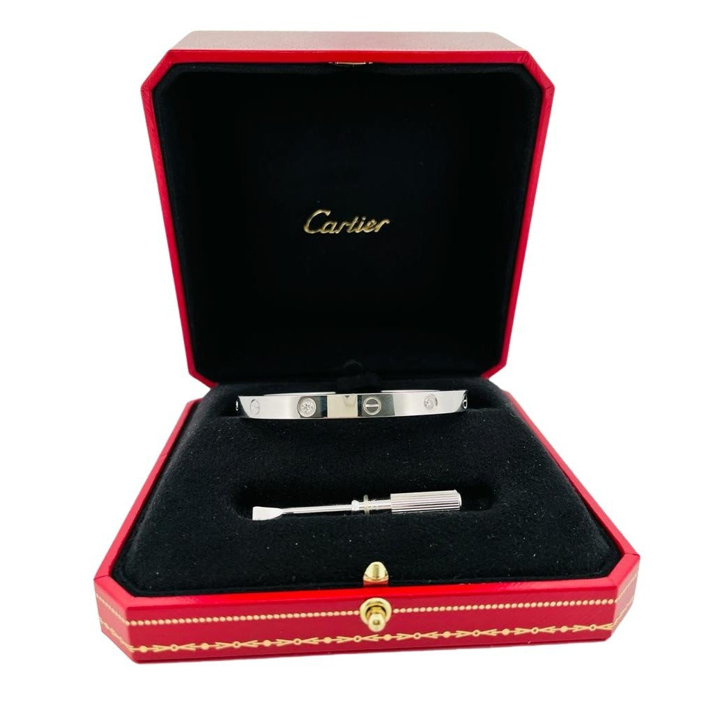Bracelet CARTIER "Love" en or blanc et diamants - Castafiore