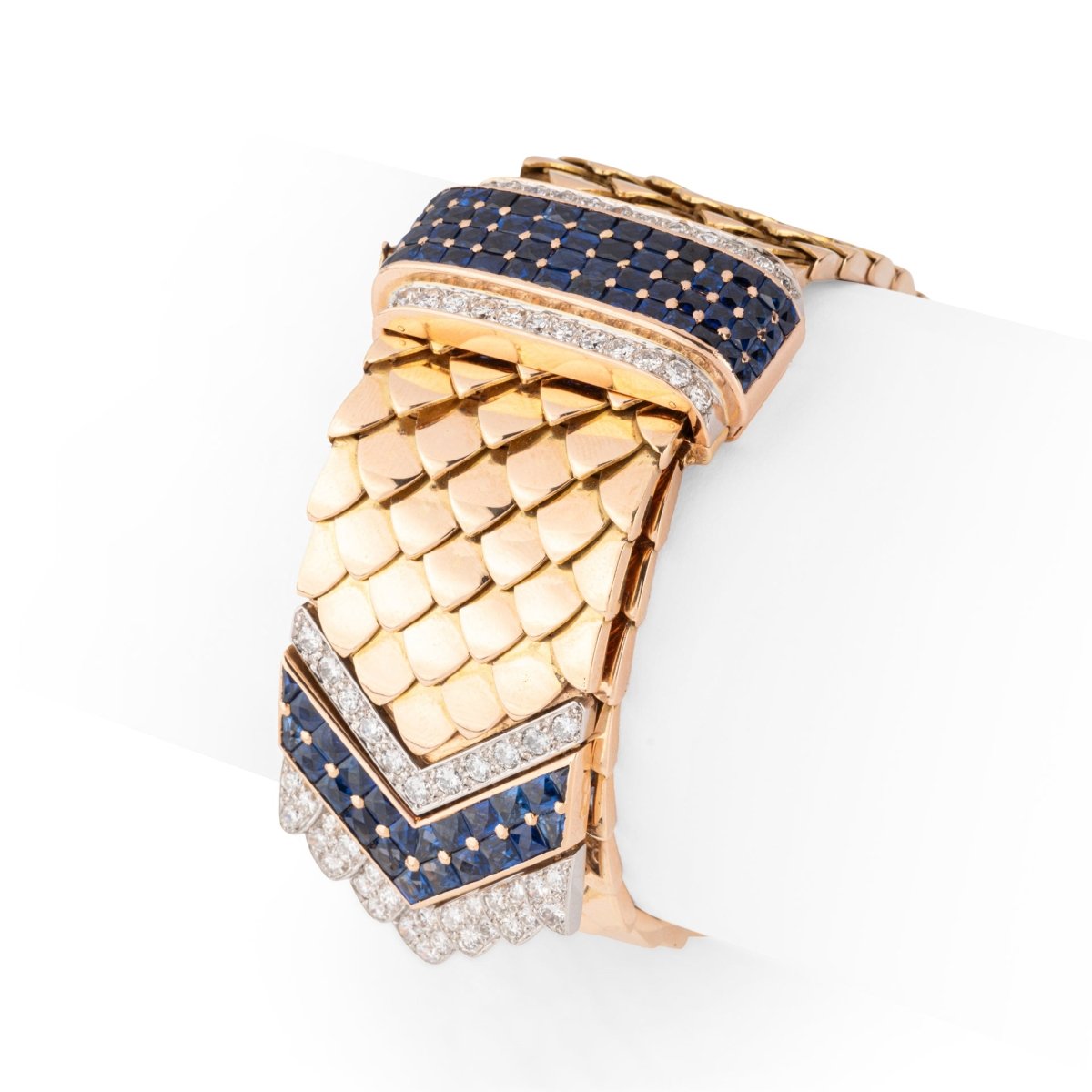 Bracelet ceinture BOUCHERON en or jaune, saphirs et diamants - Castafiore