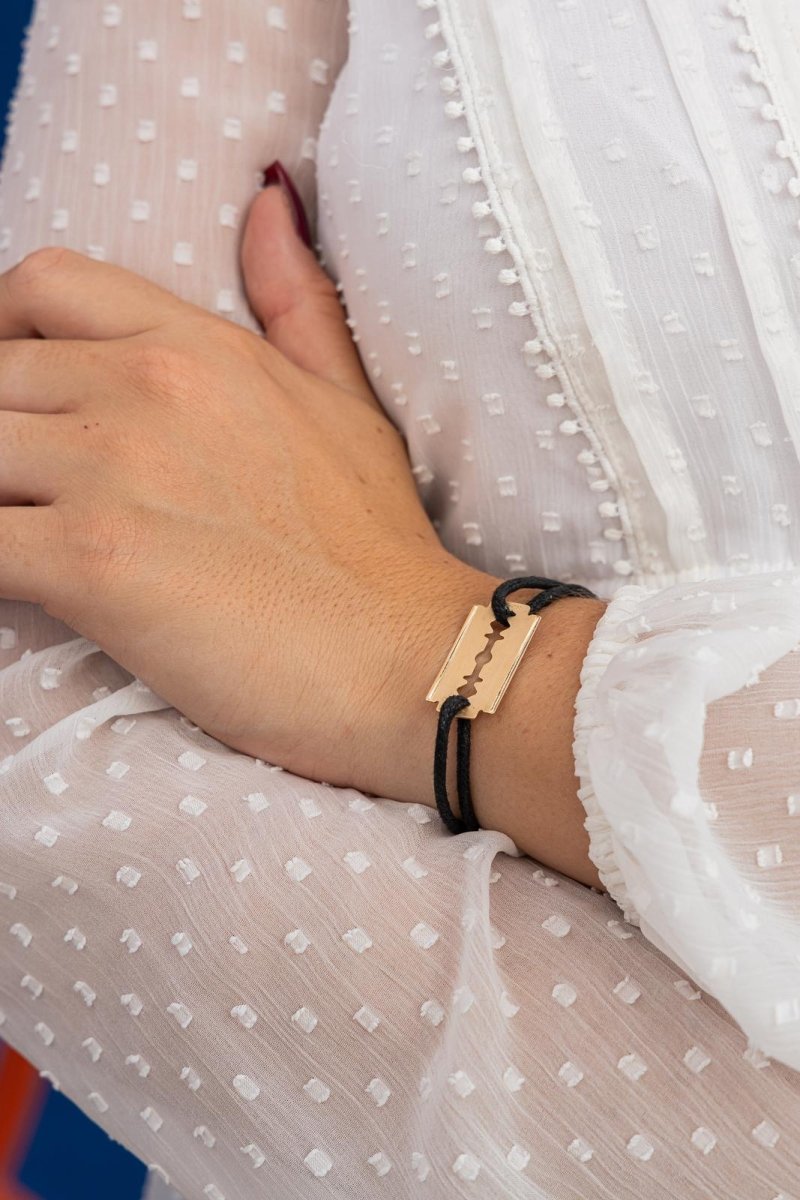 Bracelet Dinh Van lame de rasoir en or jaune - Castafiore