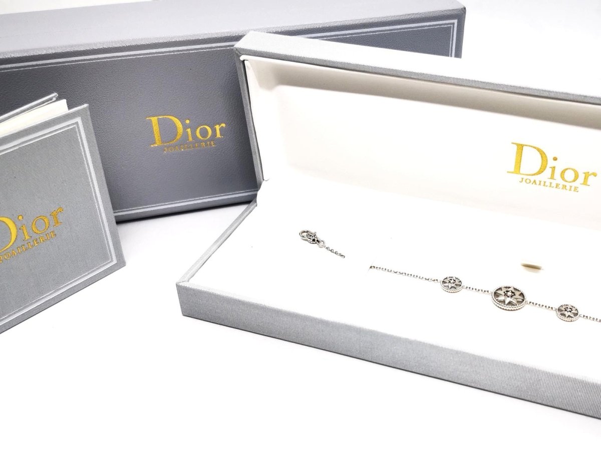 Bracelet DIOR "Rose des vents", or blanc, nacre et diamant - Castafiore