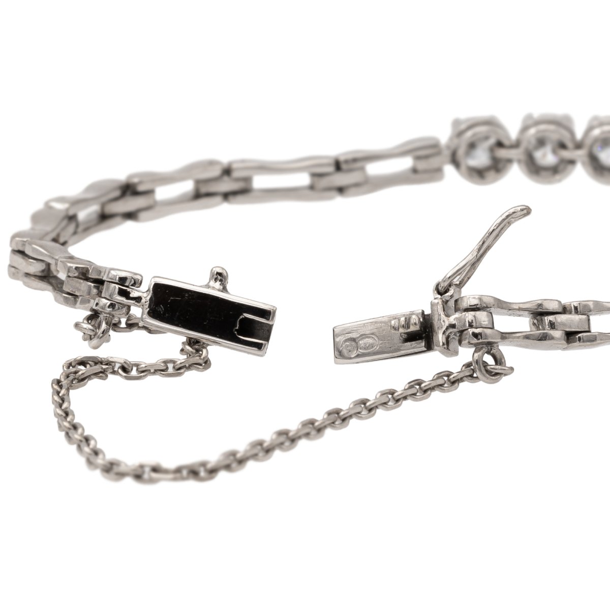 Bracelet en or blanc et diamants - Castafiore