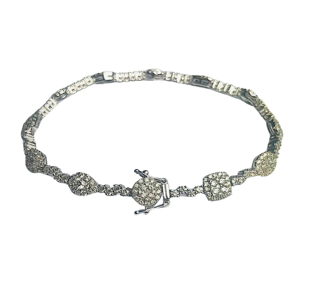 Bracelet en or blanc et diamants - Castafiore