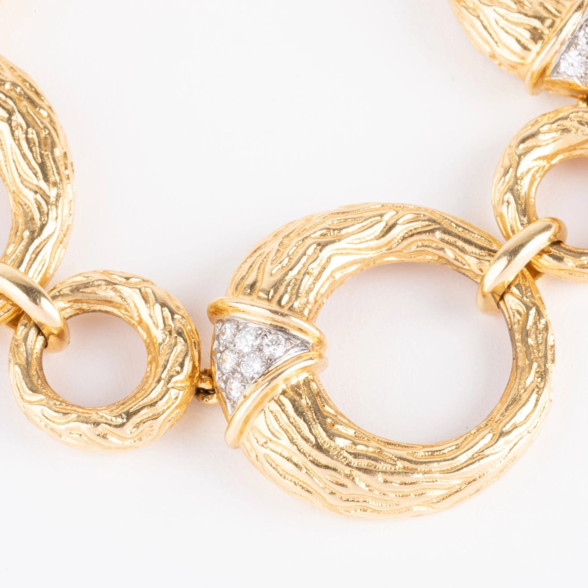 Bracelet en or jaune et diamants de la maison Boucheron - Castafiore