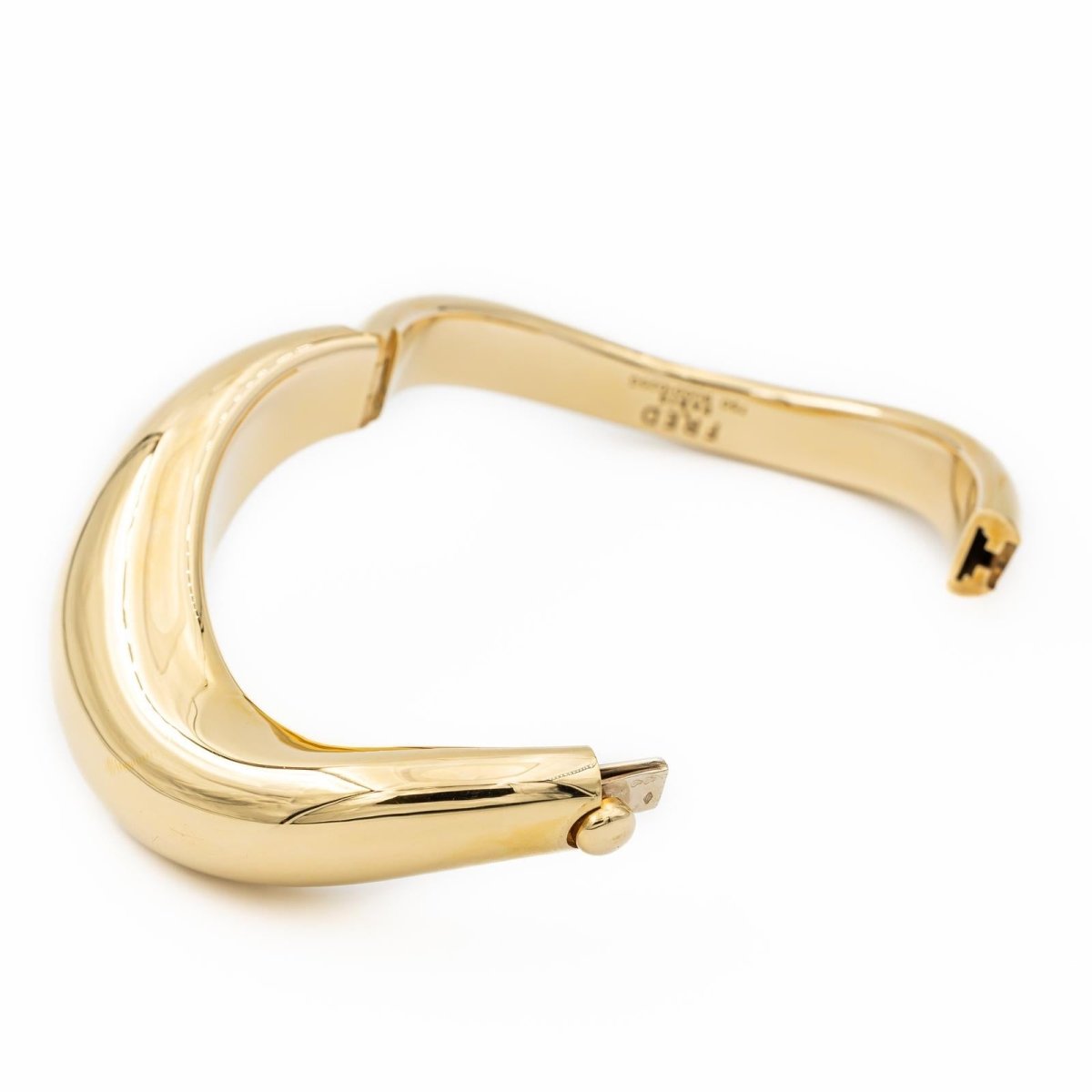 Bracelet Jonc FRED Mouvementé en or jaune - Castafiore