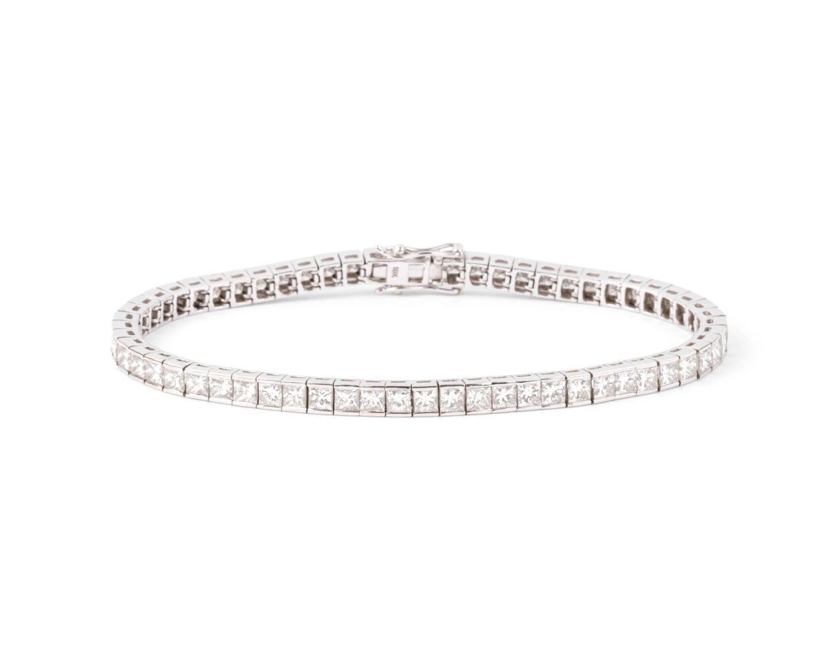 Bracelet ligne en diamant taille princesse sur or gris - Castafiore
