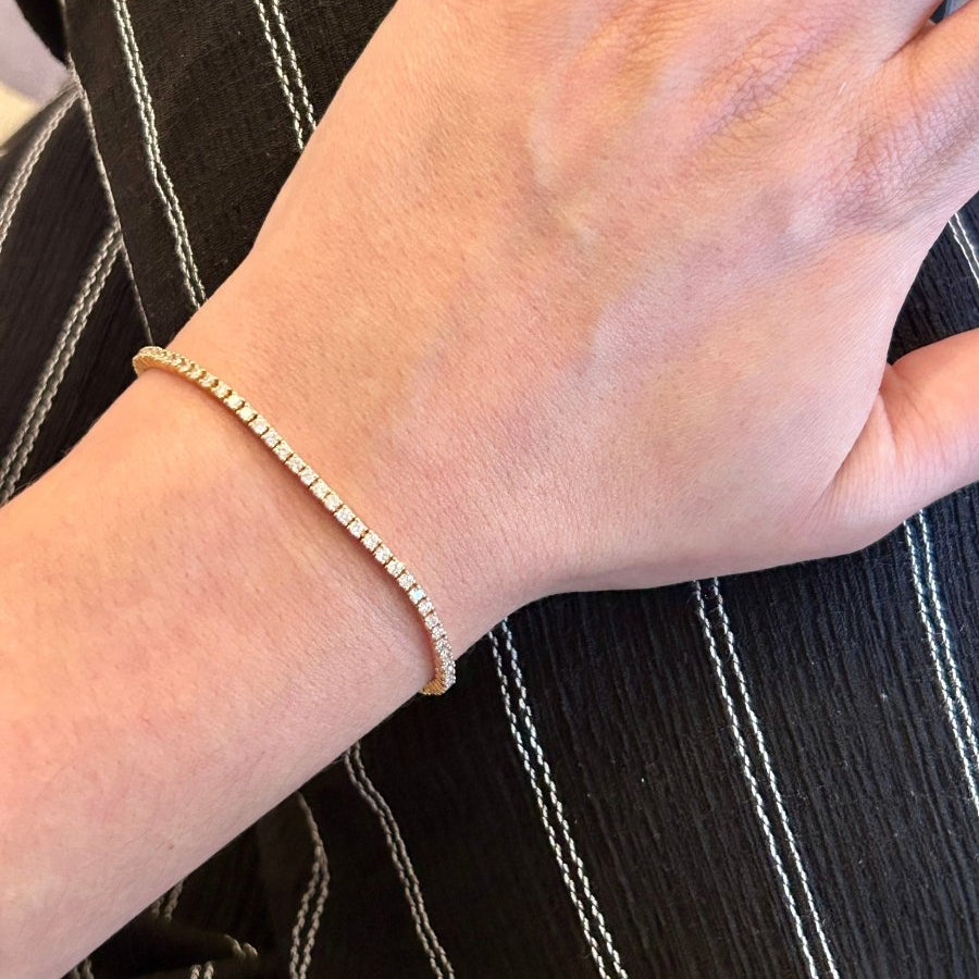 Bracelet Ligne en or jaune et diamants - Castafiore