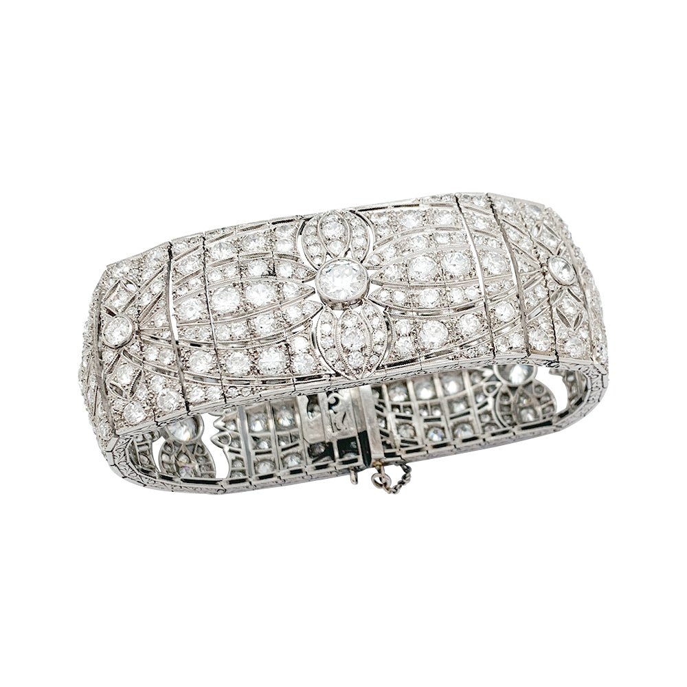 Bracelet Manchette Art Déco en platine et diamants - Castafiore