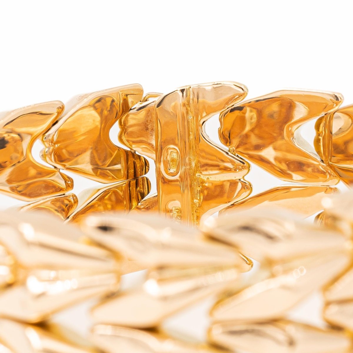 Bracelet Manchette maille en or jaune - Castafiore