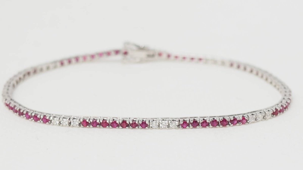Bracelet rivière en or blanc, rubis et diamants - Castafiore