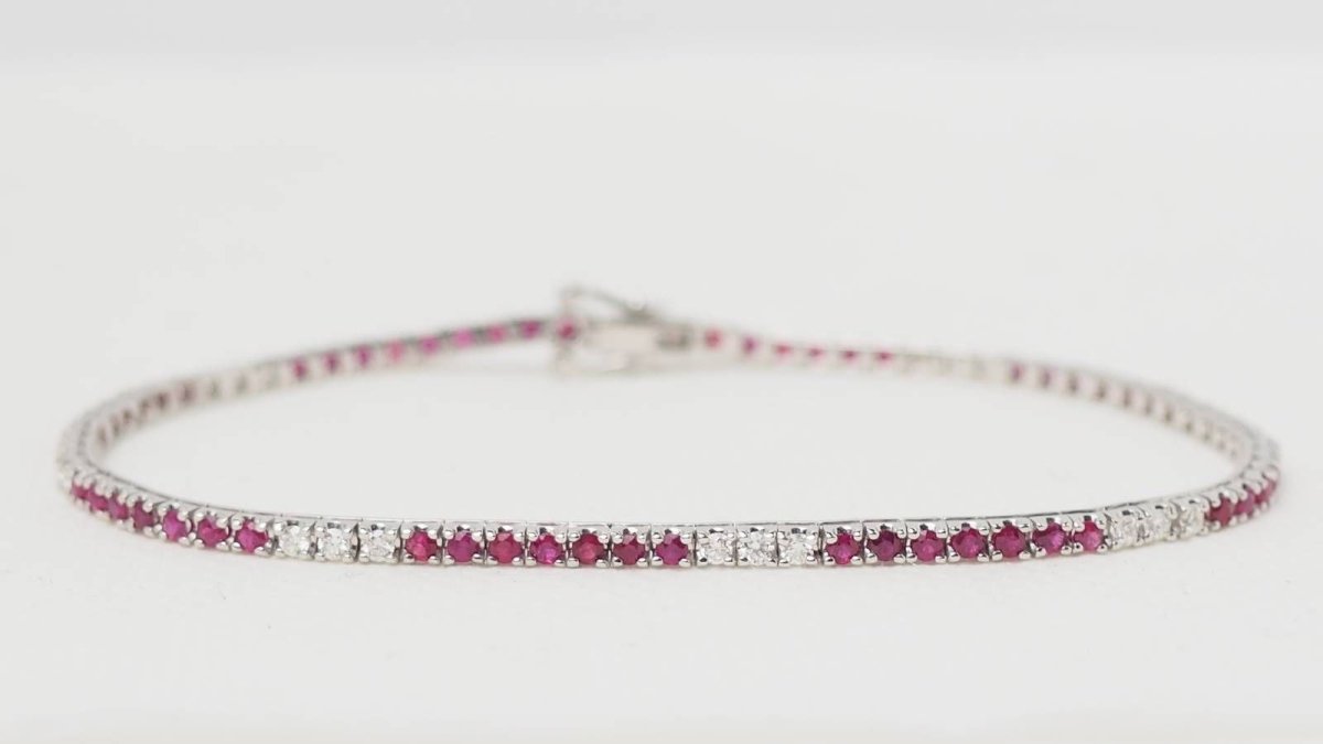 Bracelet rivière en or blanc, rubis et diamants - Castafiore