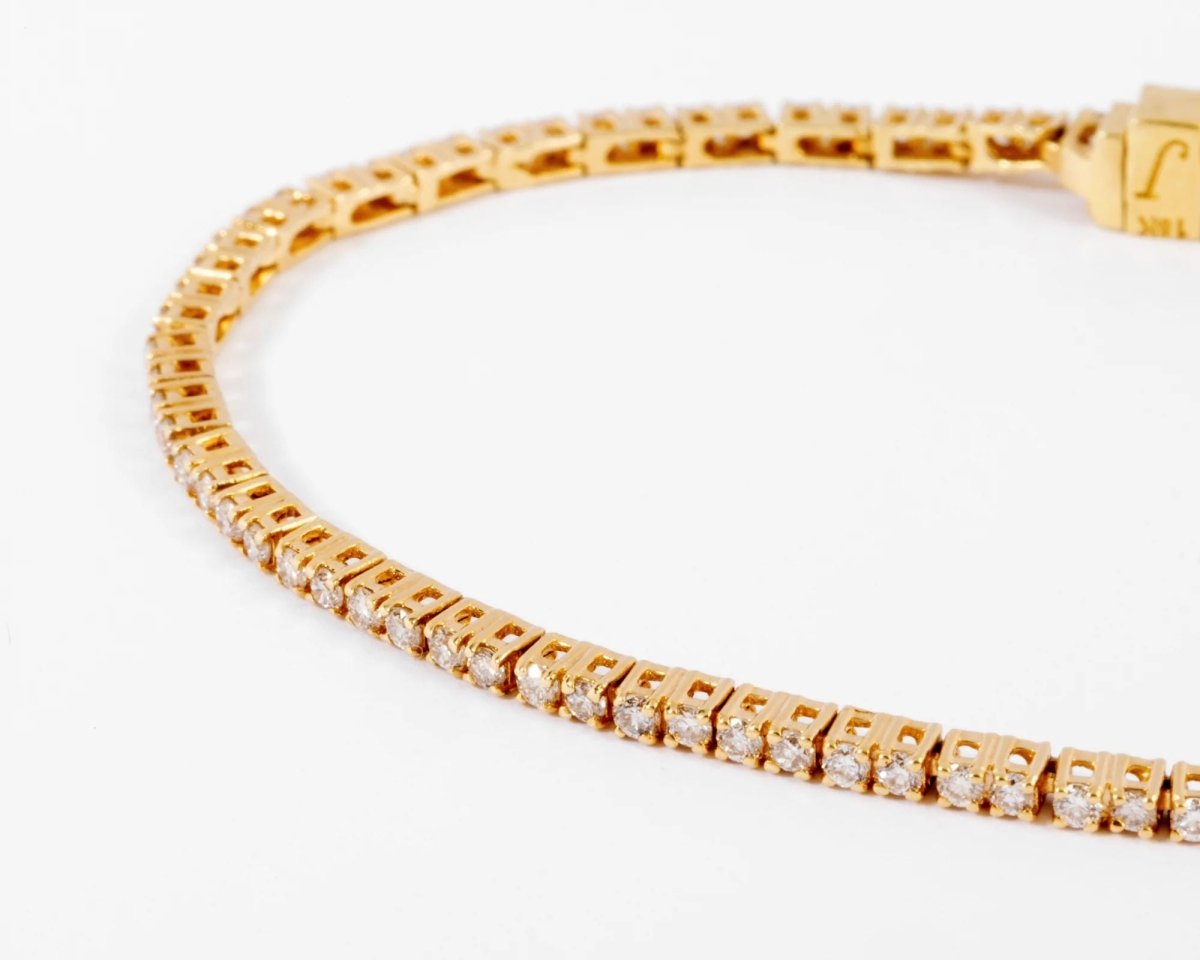 Bracelet riviere en or jaune et diamants - Castafiore