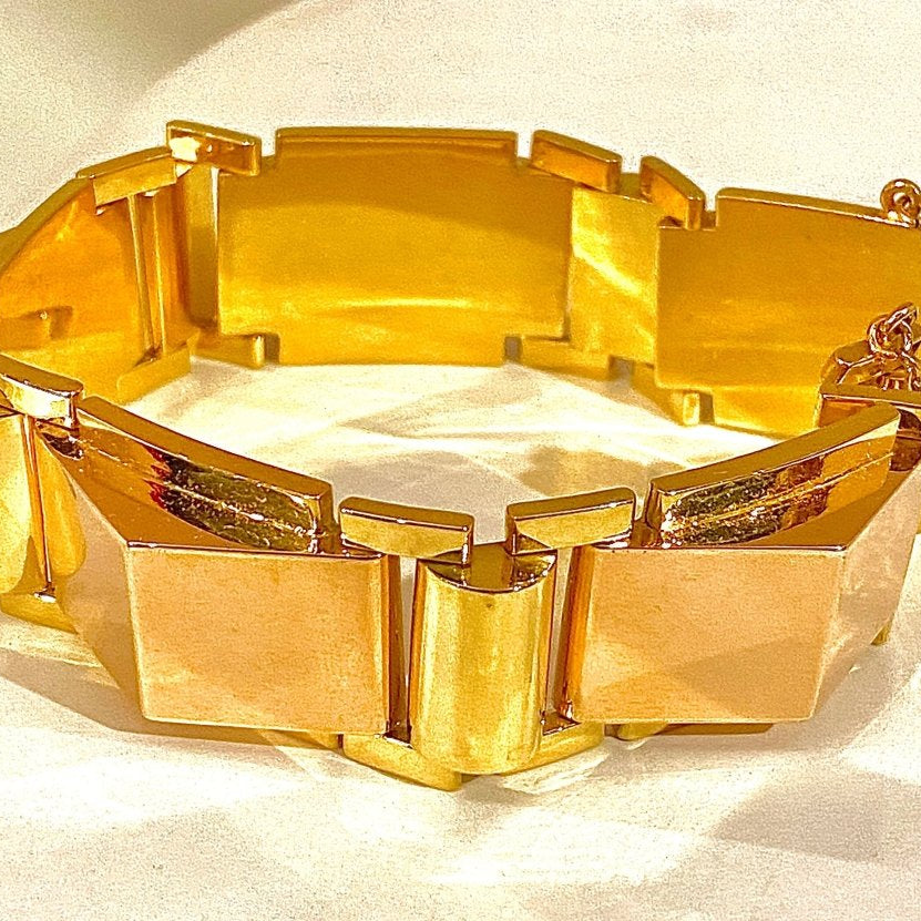 Bracelet TANK en or 18 carats vers 1940 - Castafiore