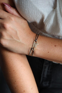 Bracelet trombone cordon en or jaune et diamants - Castafiore