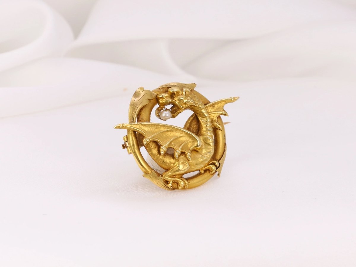 Broche ancienne chimère en or 18k et perle fine - fin du XIXe siècle - Castafiore