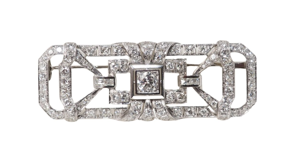 Broche ancienne en or blanc et diamants - Castafiore